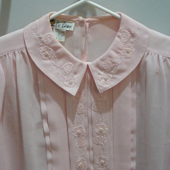 LaBlouse Pleated Long Sleeve Sheer Pink Floral Design Mini White Beads-Size 12 - Picture 2 of 6